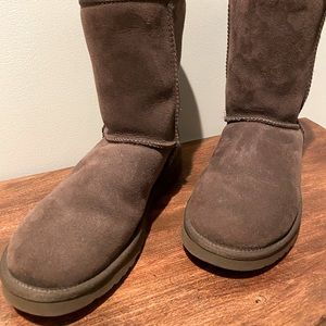 UGG Short Boot
